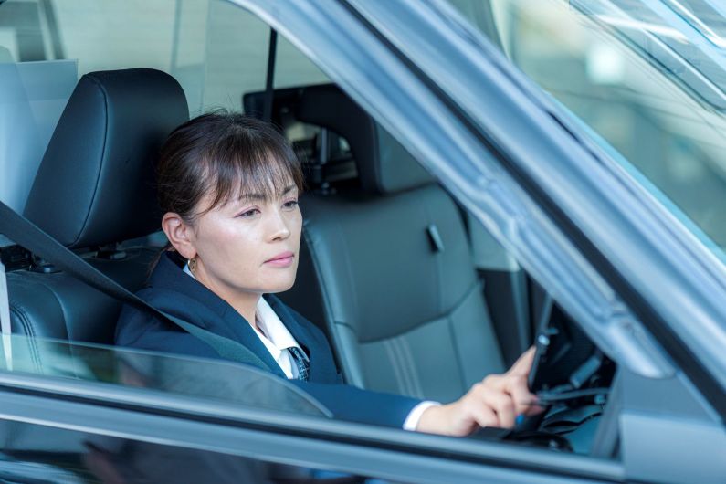 OSFお仕事体験|内定エクスプレス|配車アプリ・流し営業体験