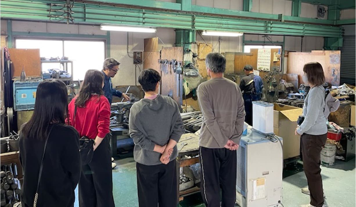 街パビOSAKAオープンファクトリー｜職人の技術が光る「へら絞り」専門加工メーカーの工場を見学