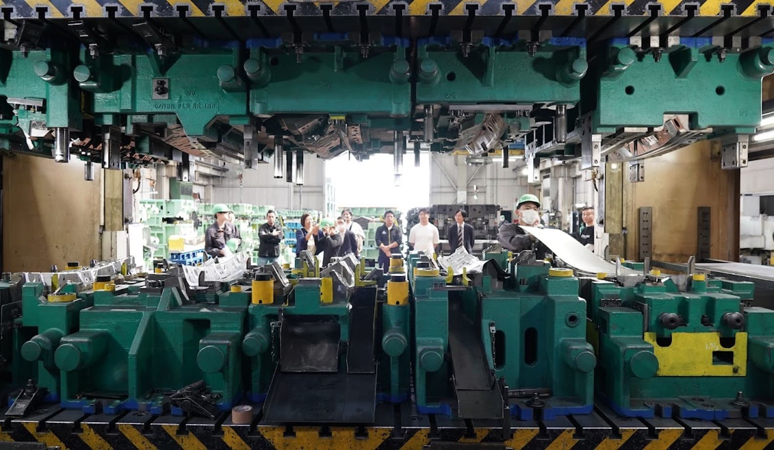 大阪工場視察｜最先端の金型技術を持つプレス金型のパイオニア「ウチダ」が提供する工場見学・金型制作体験