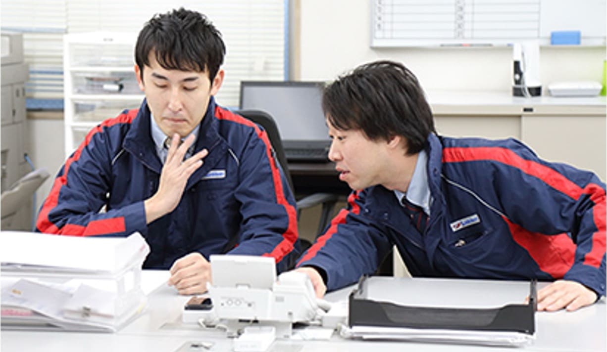 OSF職場見学｜内定エクスプレス｜サニクリーン近畿の営業所見学と商品説明